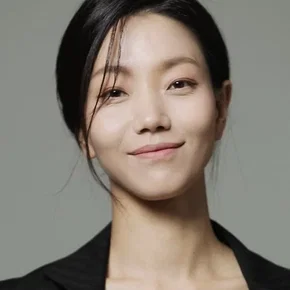 Photo star :  Kim Shin-Rok