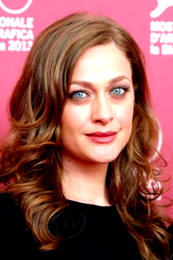  Eleni Roussinou