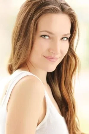  Sari Mercer