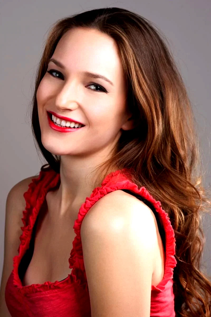  Sari Mercer