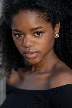  Mélodie Wakivuamina photo