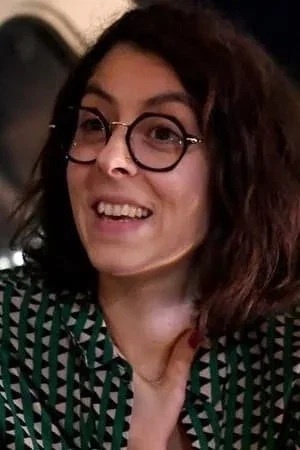  Julie Manoukian photo