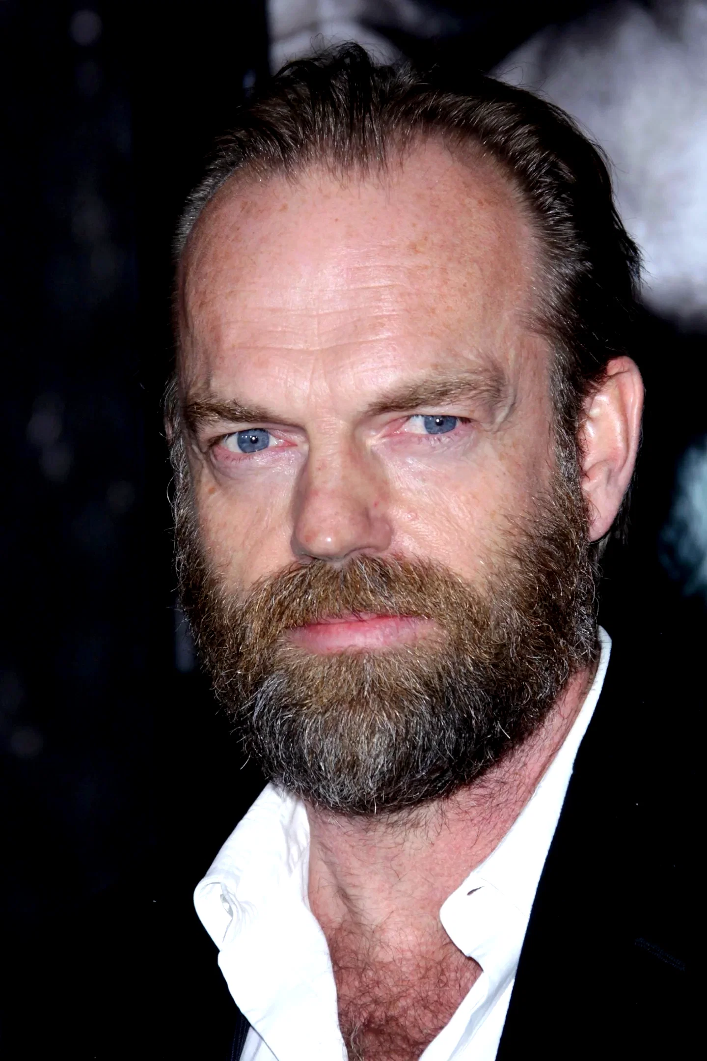 Hugo Weaving