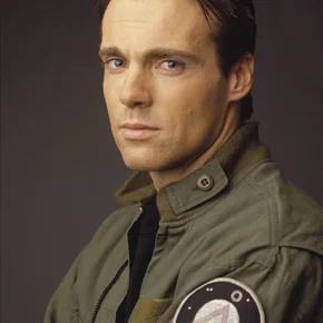 Photo star : Michael Shanks