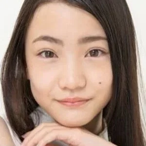  Anna Hoshino