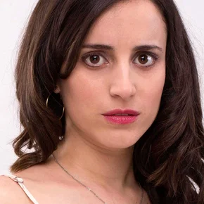 Photo star :  Camila Hirane