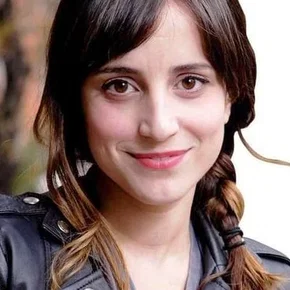 Photo star :  Camila Hirane