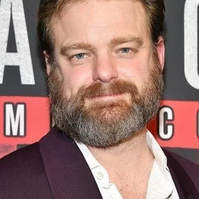  Matt Biedel