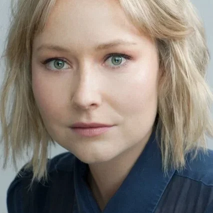  Fern Sutherland