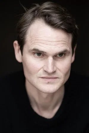 Fabian Hinrichs photo
