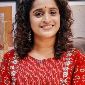 Photo star :  Surabhi Lakshmi
