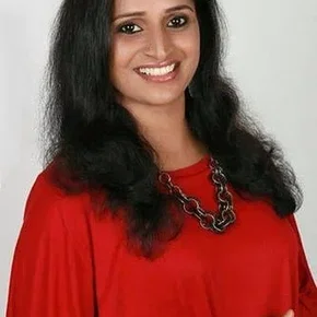 Photo star :  Surabhi Lakshmi