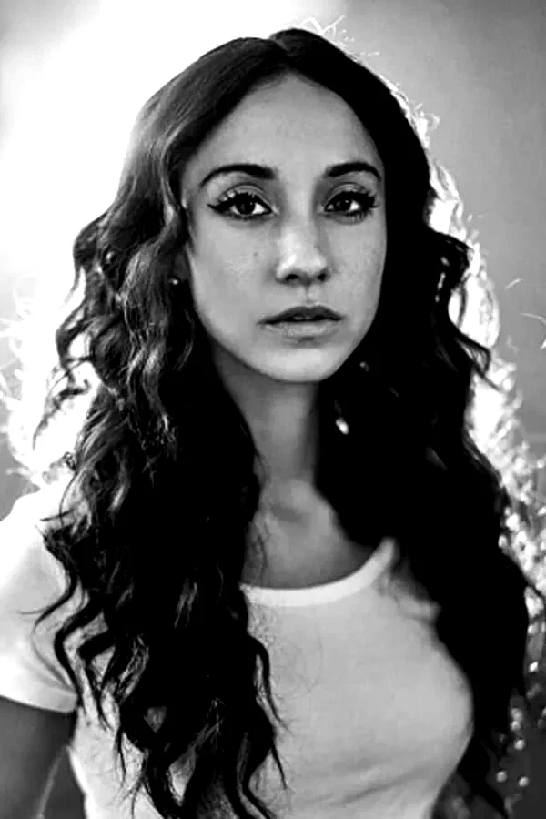 Stella Maeve