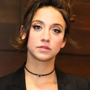 Photo star : Stella Maeve