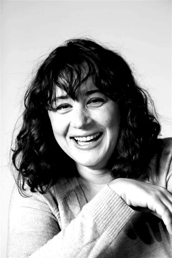  Louise Massin
