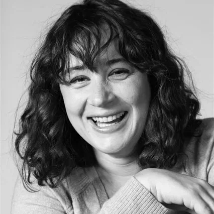  Louise Massin
