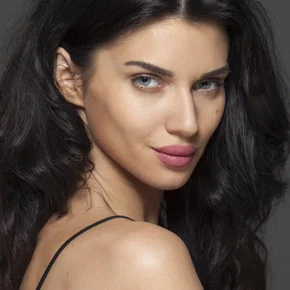 Photo star :  Scarlett Mellish Wilson