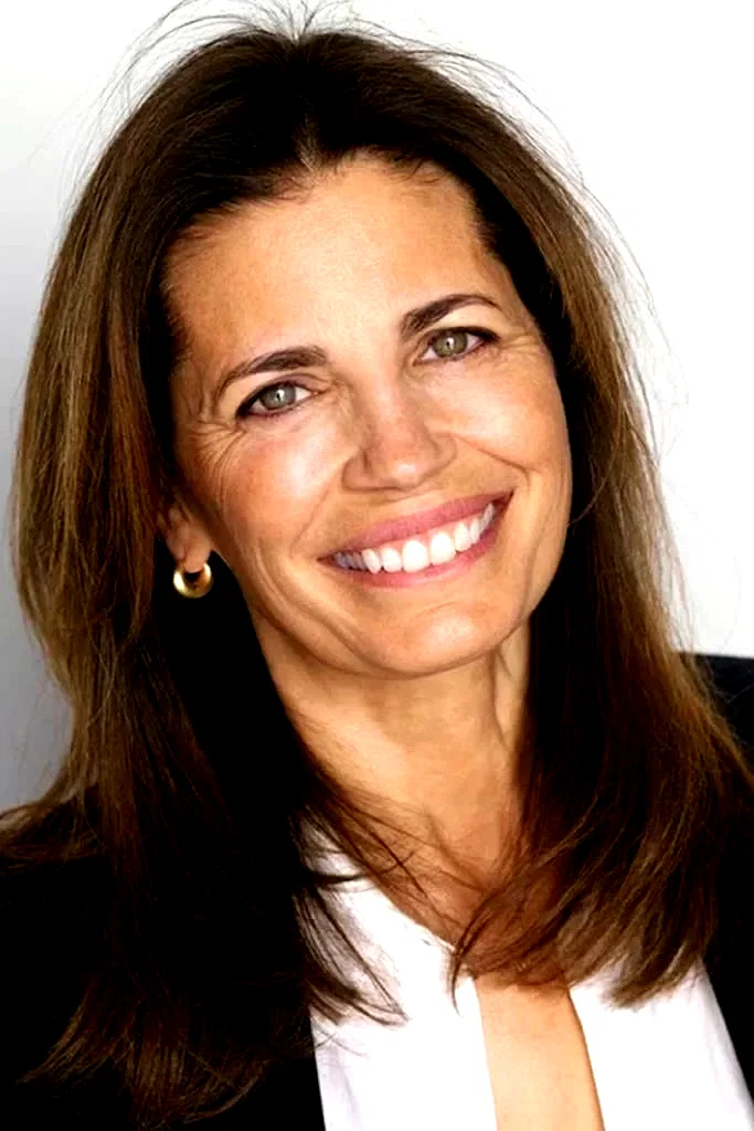  Susannah Grant