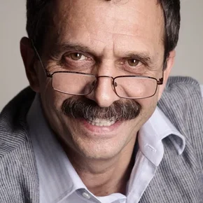 Photo star :  Gabriel Radu