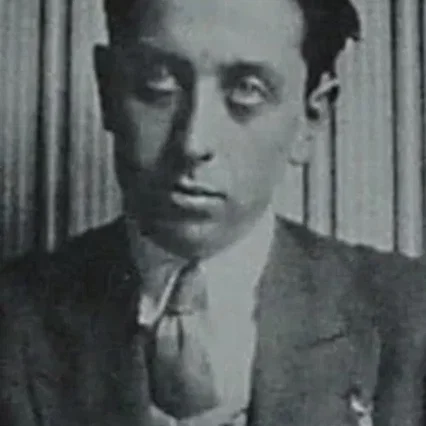  Robert Desnos