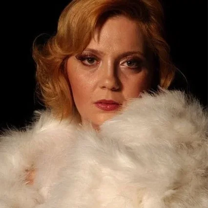  Emilia Popescu