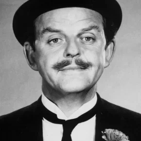 Photo star :  David Tomlinson