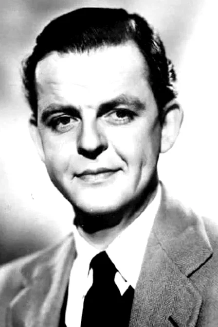  David Tomlinson