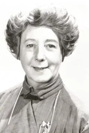 Mona Washbourne photo