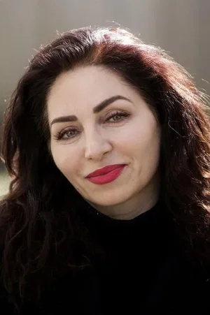  Nazmiye Oral photo