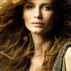 Saffron Burrows