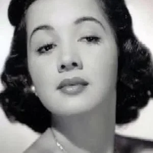  Olga San Juan