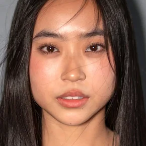 Photo star :  Joyena Sun