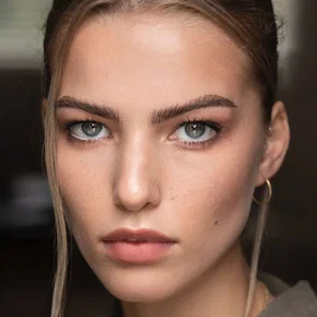 Photo star :  Eden Hart