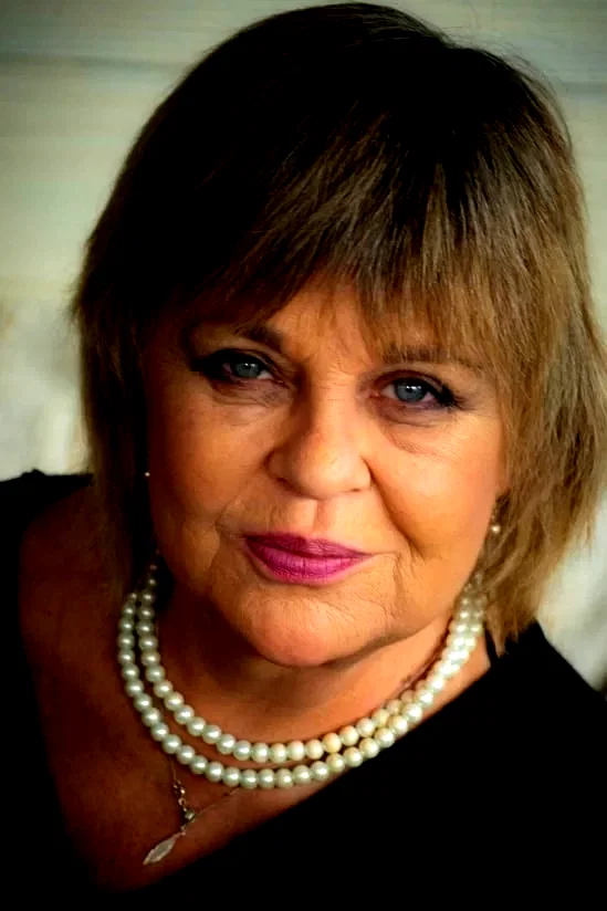  Ginette McDonald