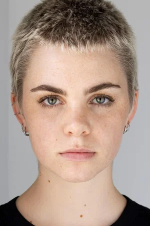  Chloe Parker photo