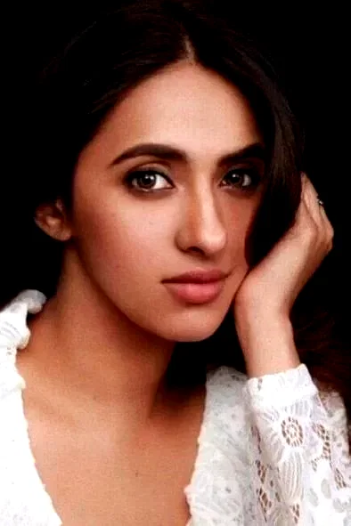  Akansha Ranjan Kapoor