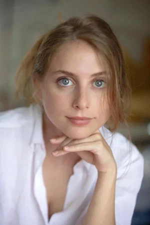  Clara Elig photo