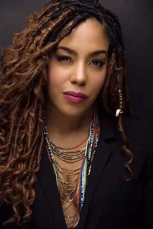  De’Adre Aziza