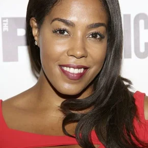 Photo star :  De’Adre Aziza