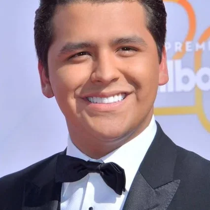  Christian Nodal