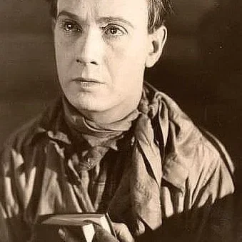  George Hackathorne
