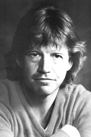 Robin Askwith