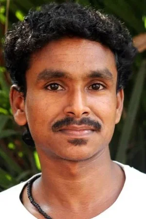  Vijilesh Karayad photo