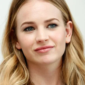 Photo star : Britt Robertson