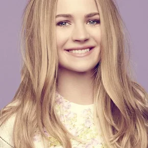 Photo star : Britt Robertson