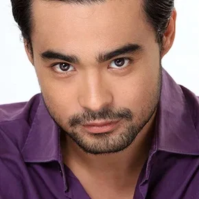 Photo star : Sid Lucero