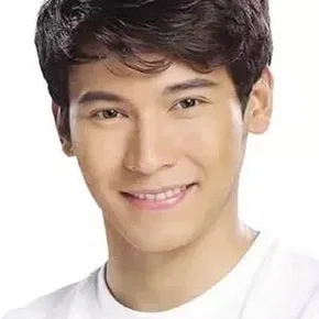 Photo star :  Enchong Dee