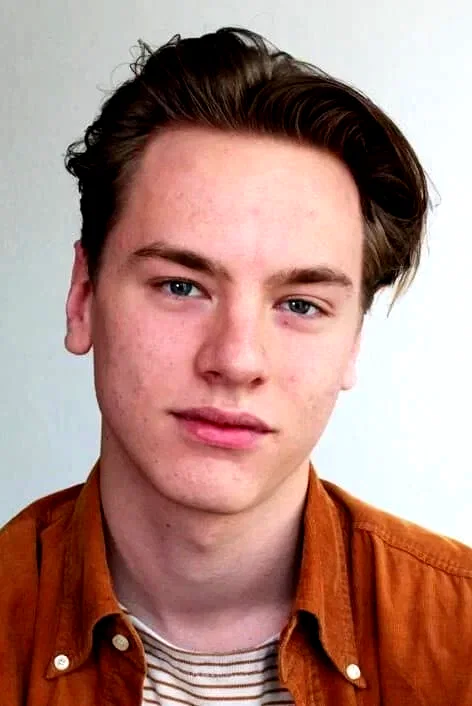  Tobias Kersloot