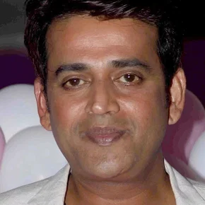 Photo star :  Ravi Kishan