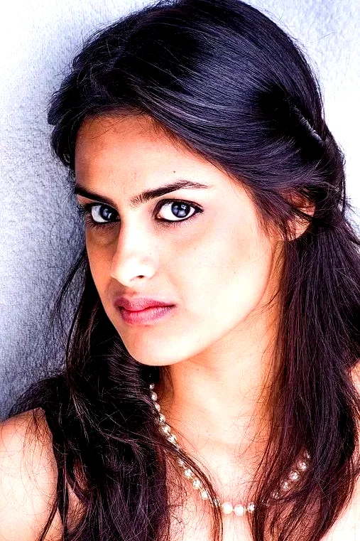 Neha Mahajan